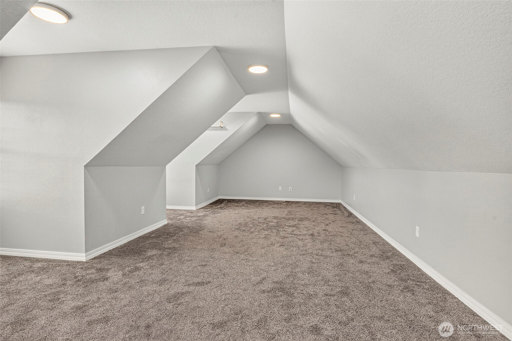 106 Silver Shores Drive Property Photo 26