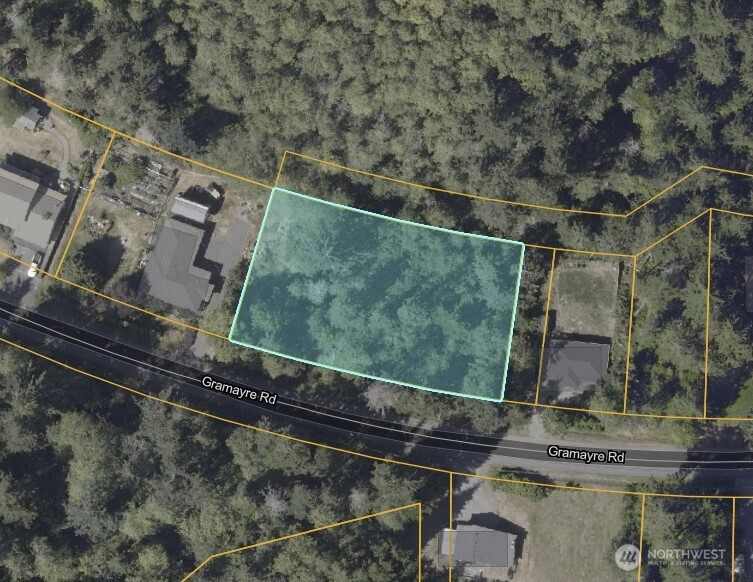 401 Gramayre Road Property Photo 4