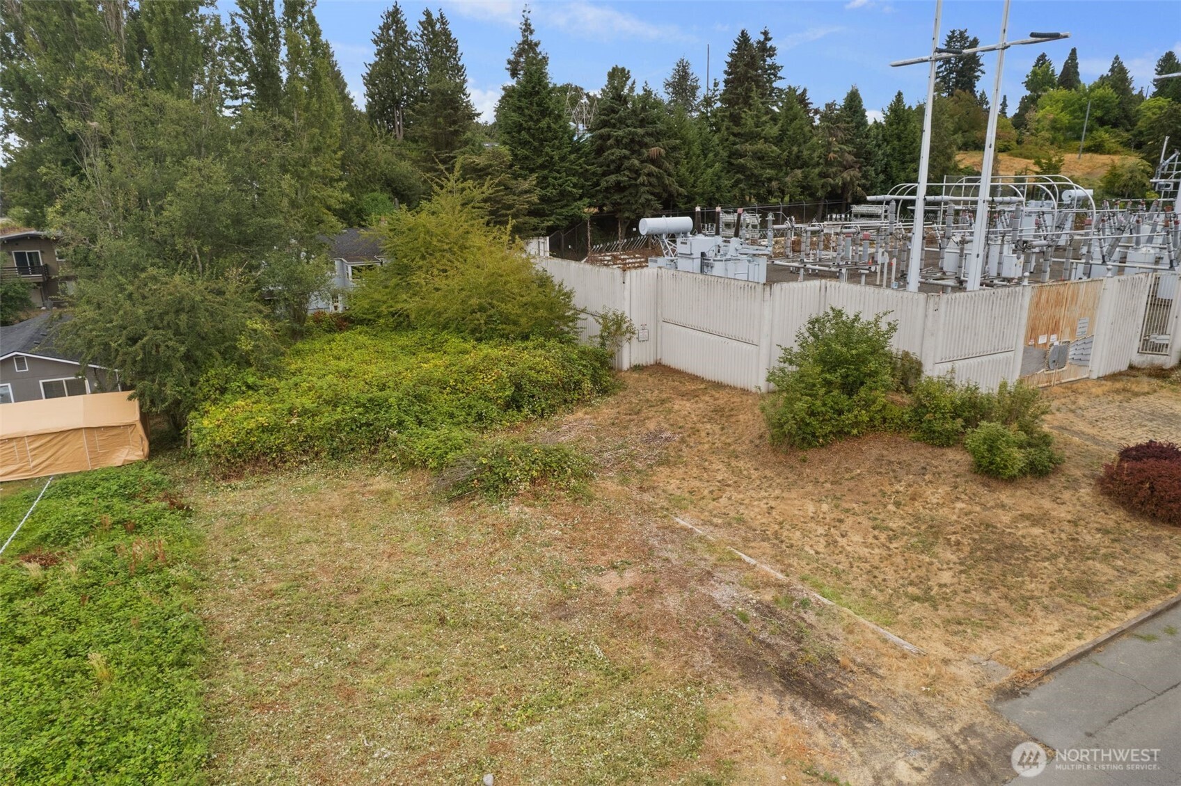 5150 S Bangor Street Property Photo 4