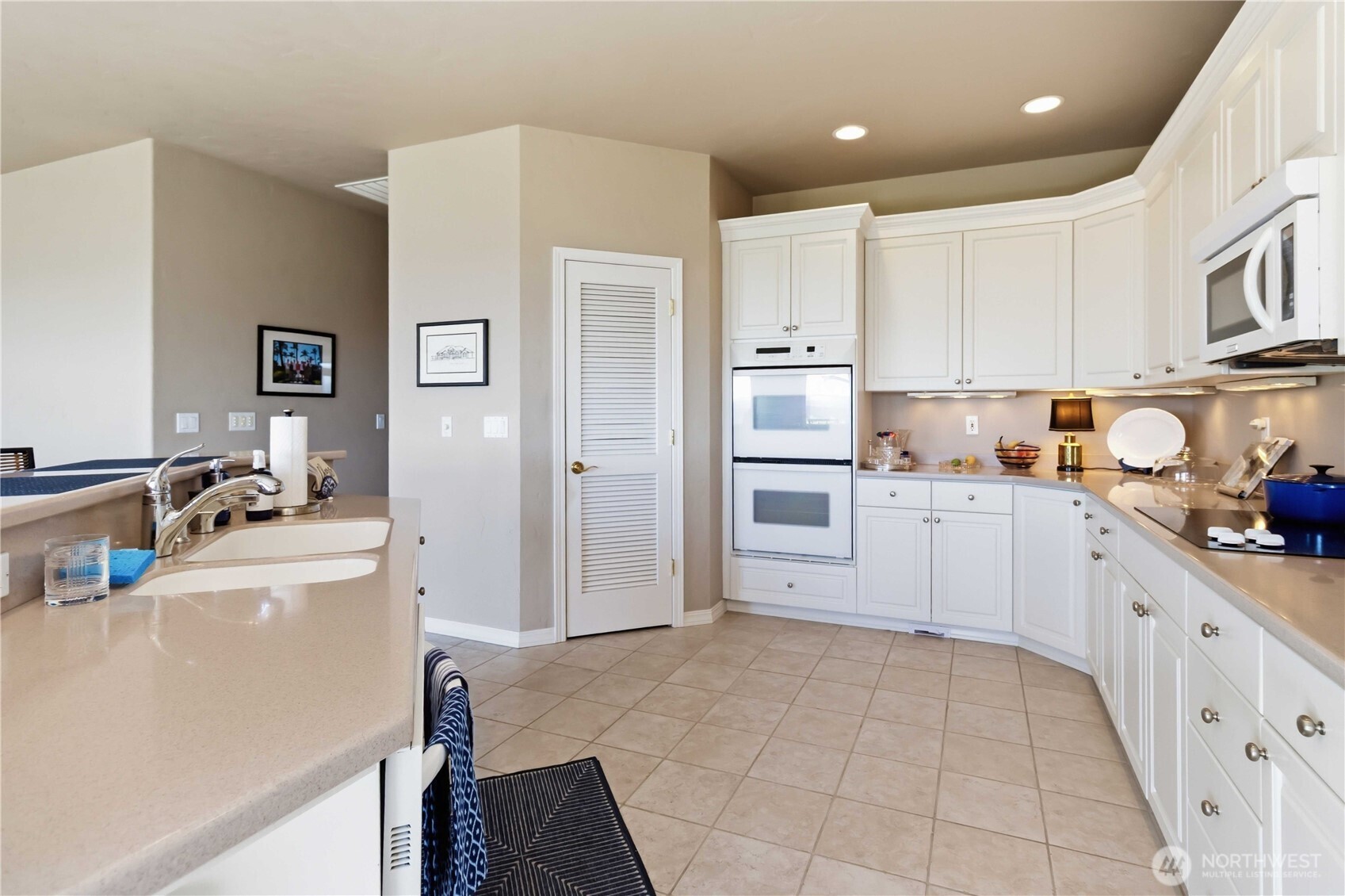 193 Alderwood Drive Property Photo 13