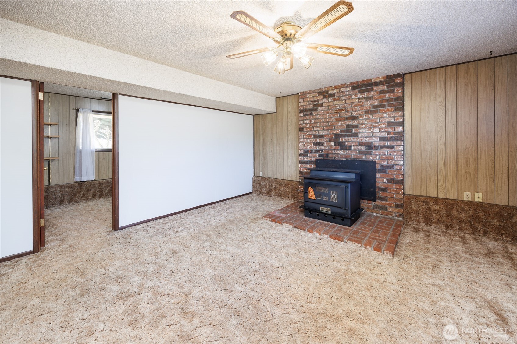 8926 Emerson Place Property Photo 16