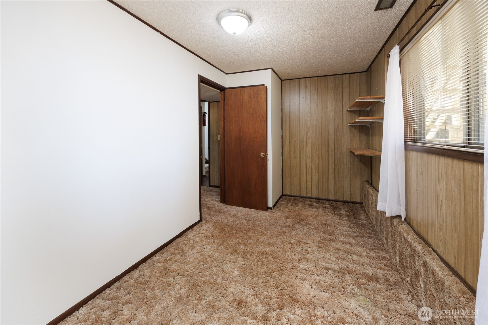 8926 Emerson Place Property Photo 17