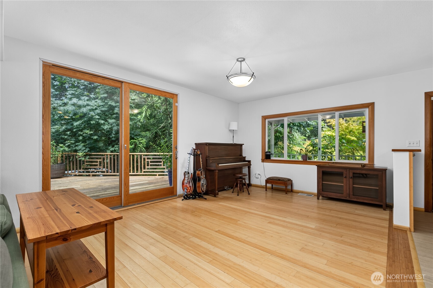 14325 E Lake Goodwin Road Property Photo 3