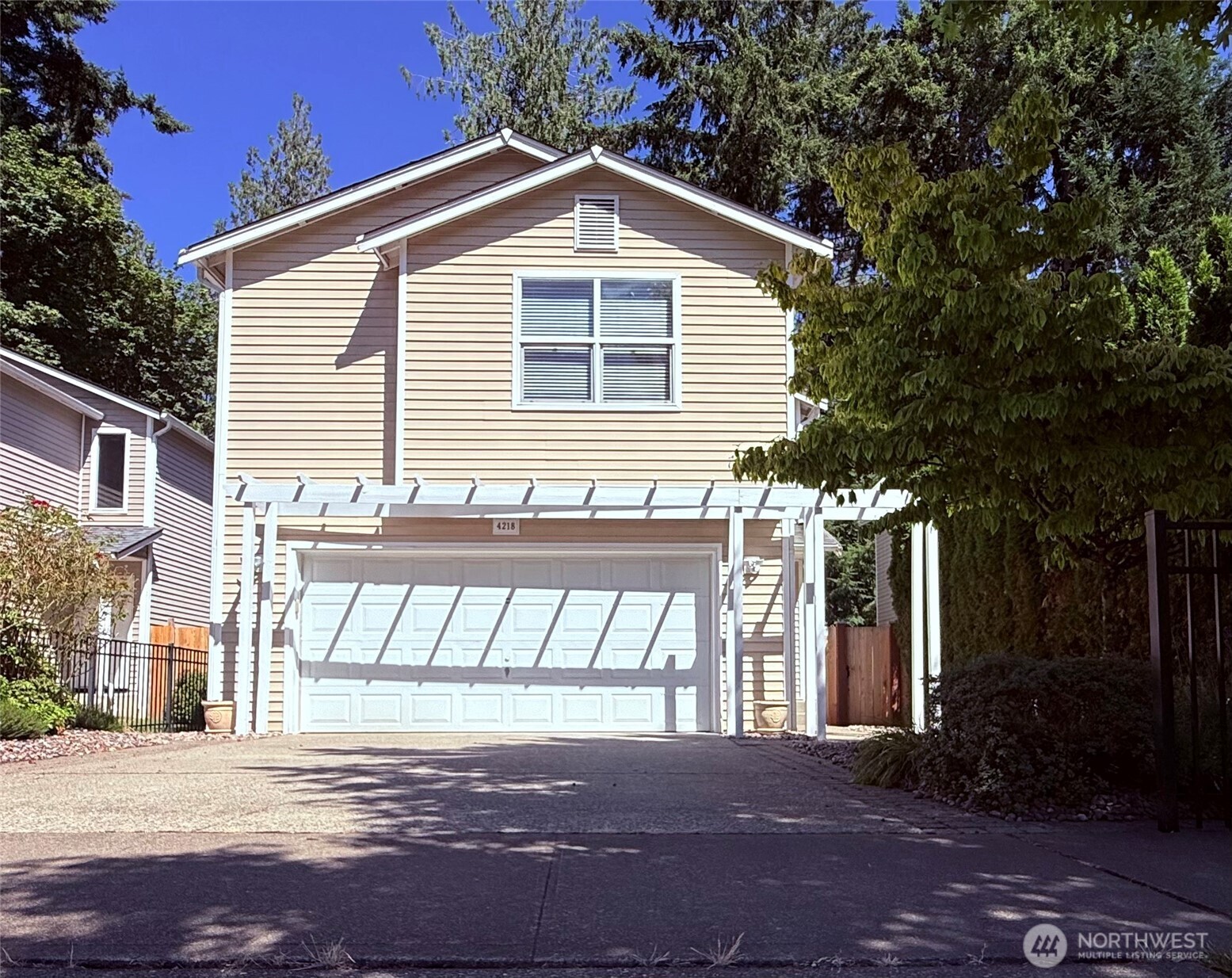 4218 Wonderwood Lane Property Photo 2
