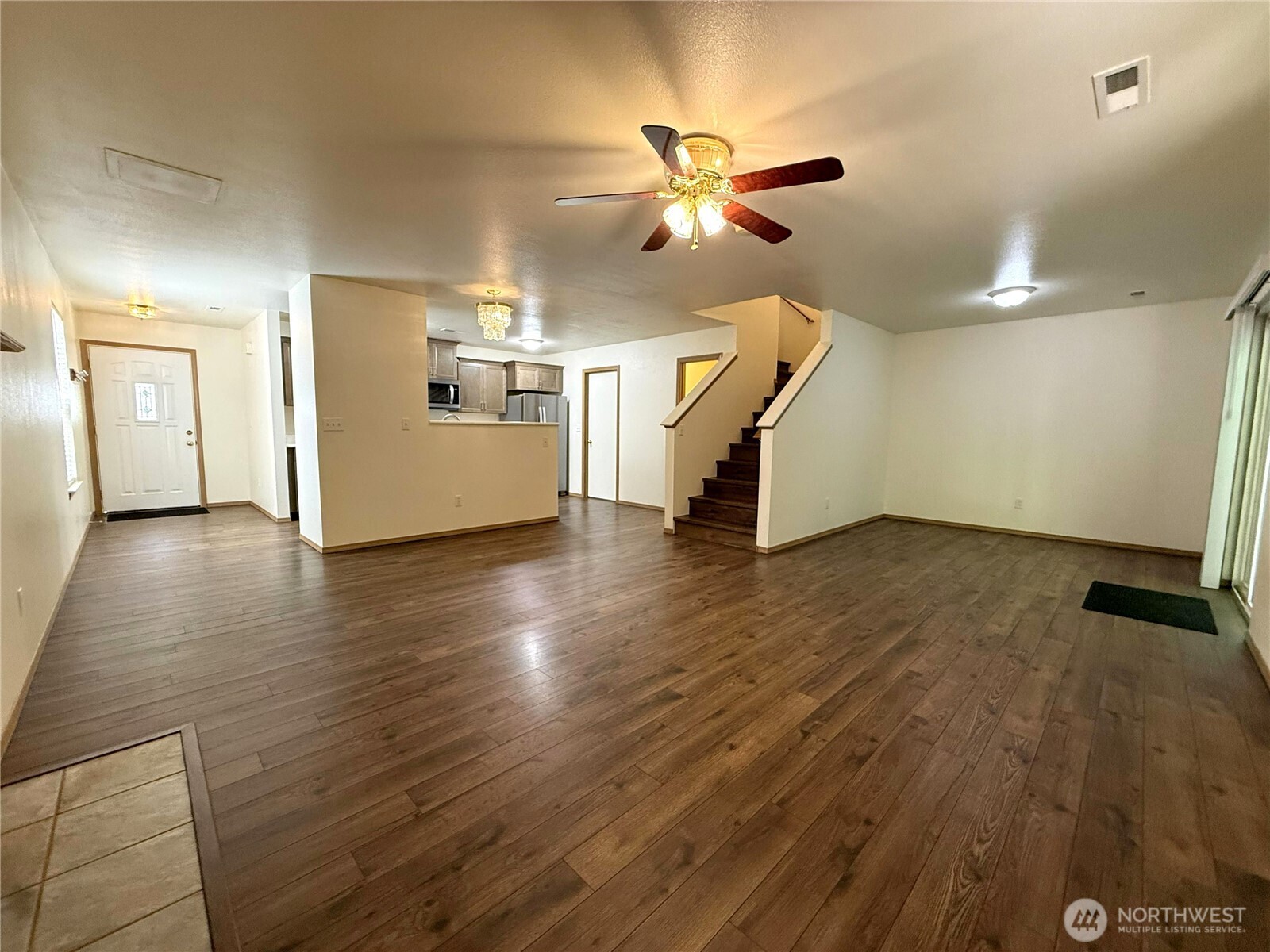 4218 Wonderwood Lane Property Photo 3