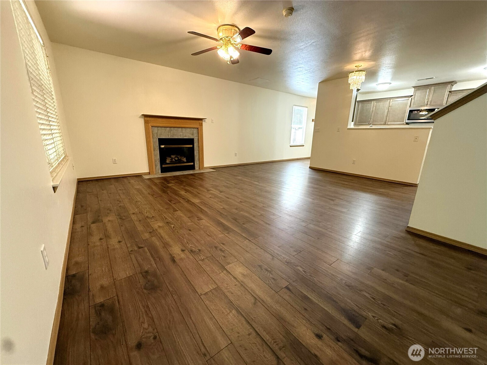 4218 Wonderwood Lane Property Photo 8