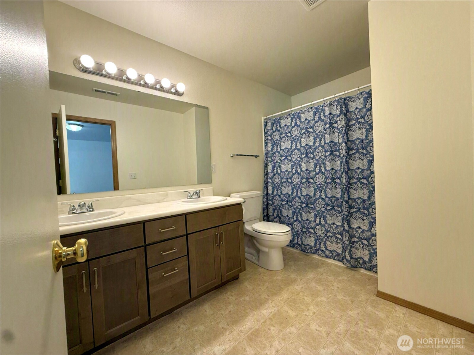 4218 Wonderwood Lane Property Photo 24