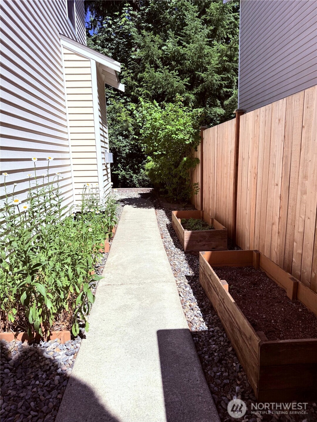 4218 Wonderwood Lane Property Photo 37