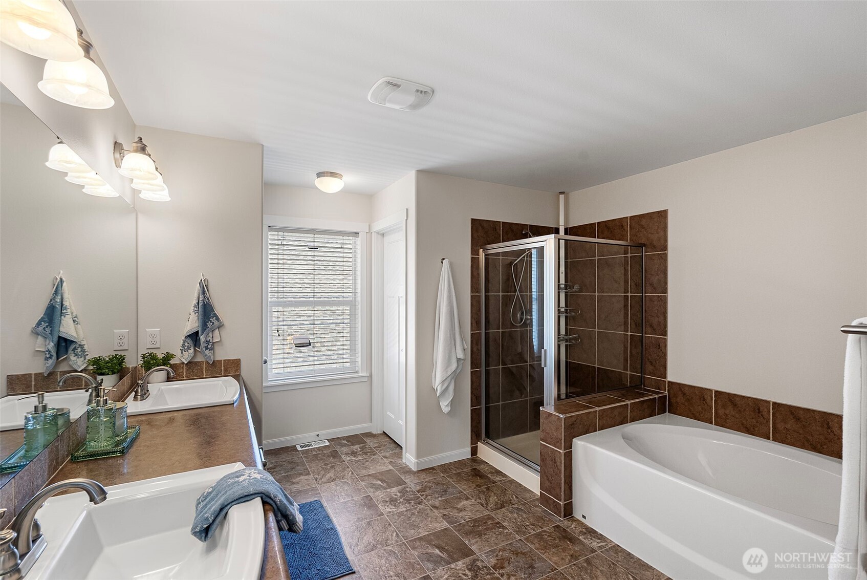 11240 Borgen Loop Property Photo 21