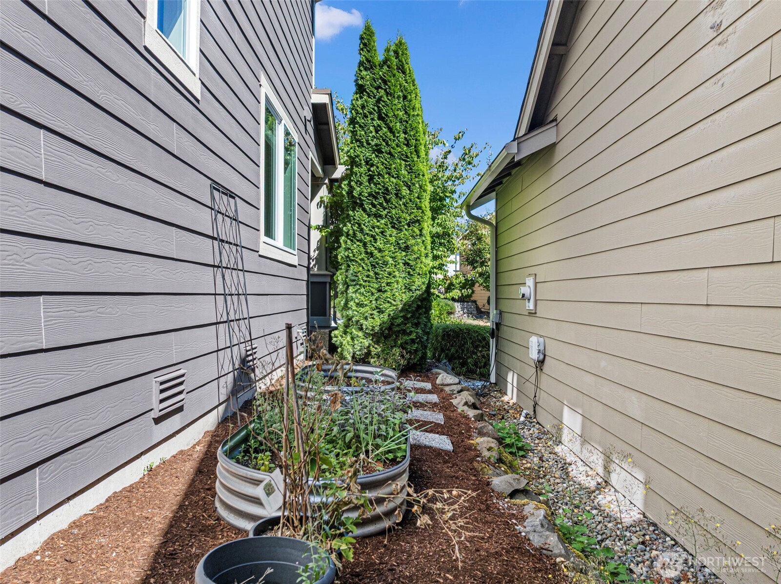11240 Borgen Loop Property Photo 30
