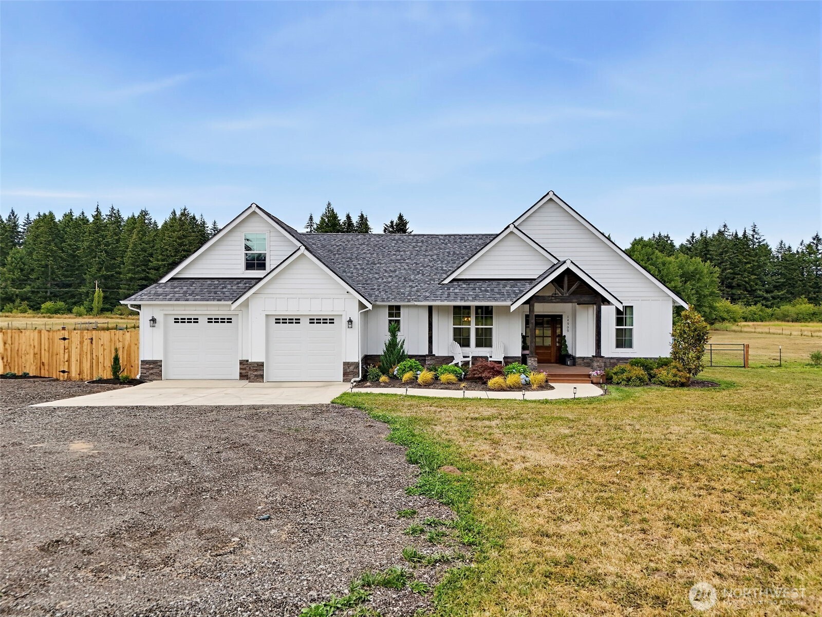 14909 Martinson Road Property Photo 2
