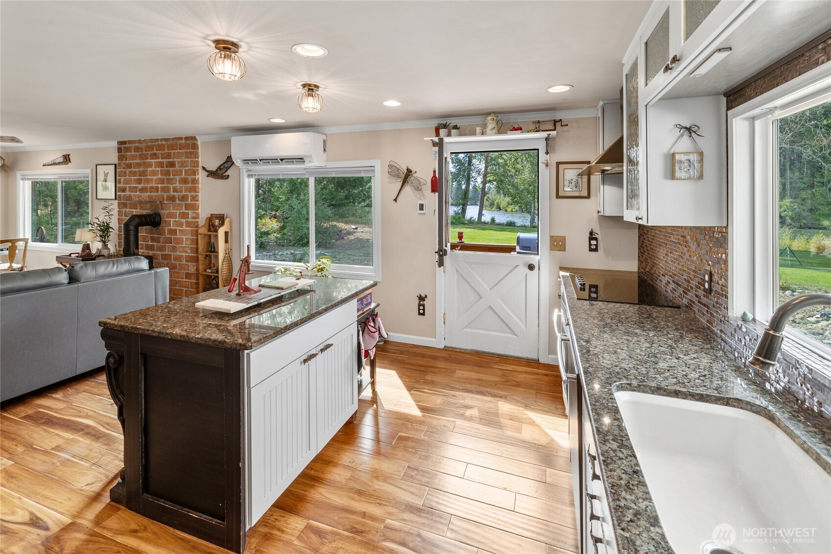 971 Mcdonald Road Property Photo 13