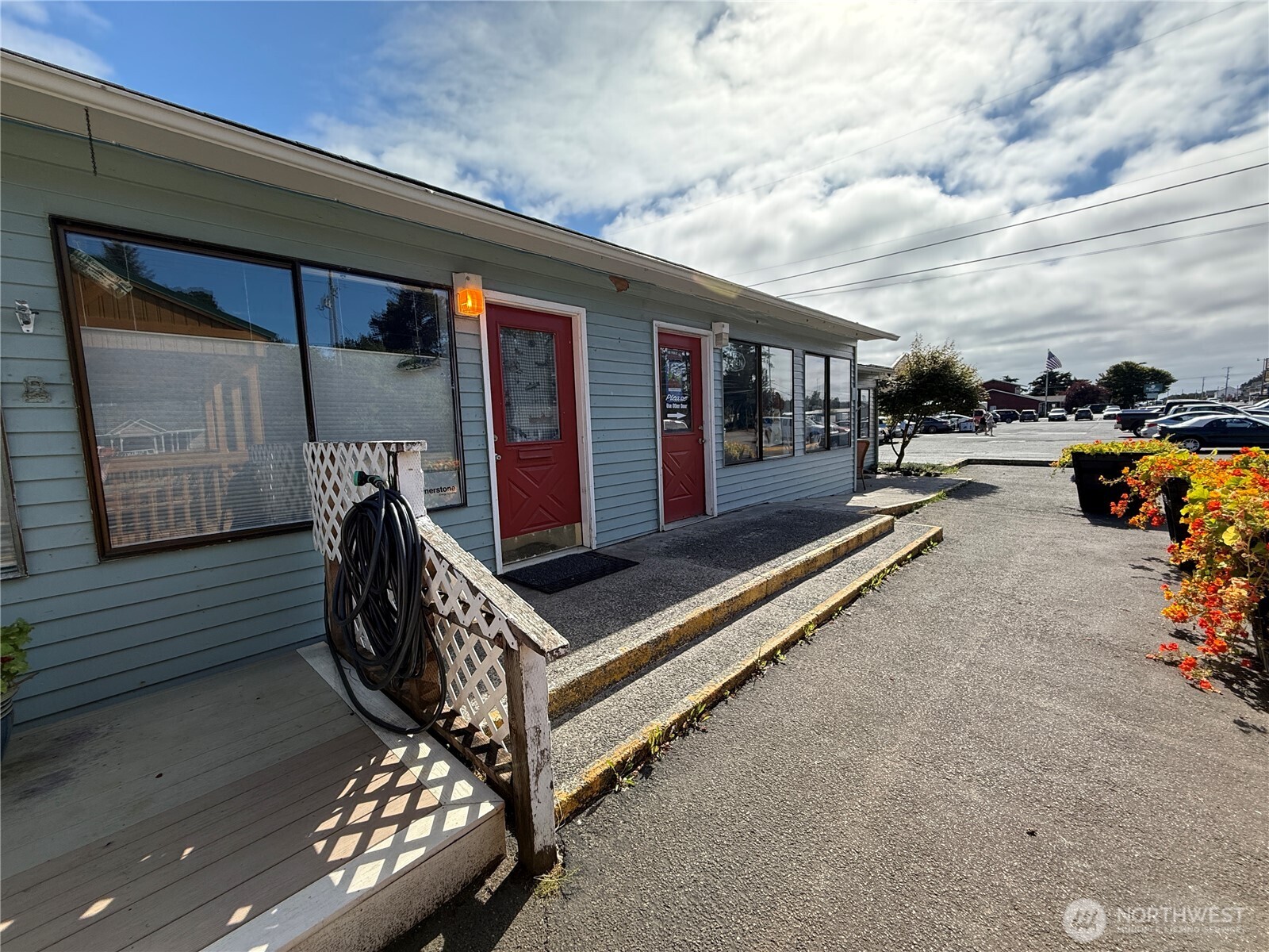 1910 Bay Avenue Property Photo 29