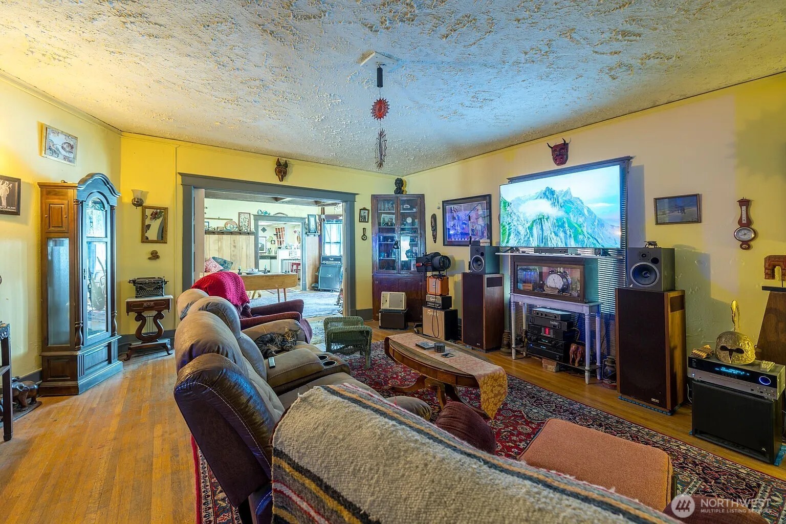 1414 W Tenth Avenue Property Photo 14