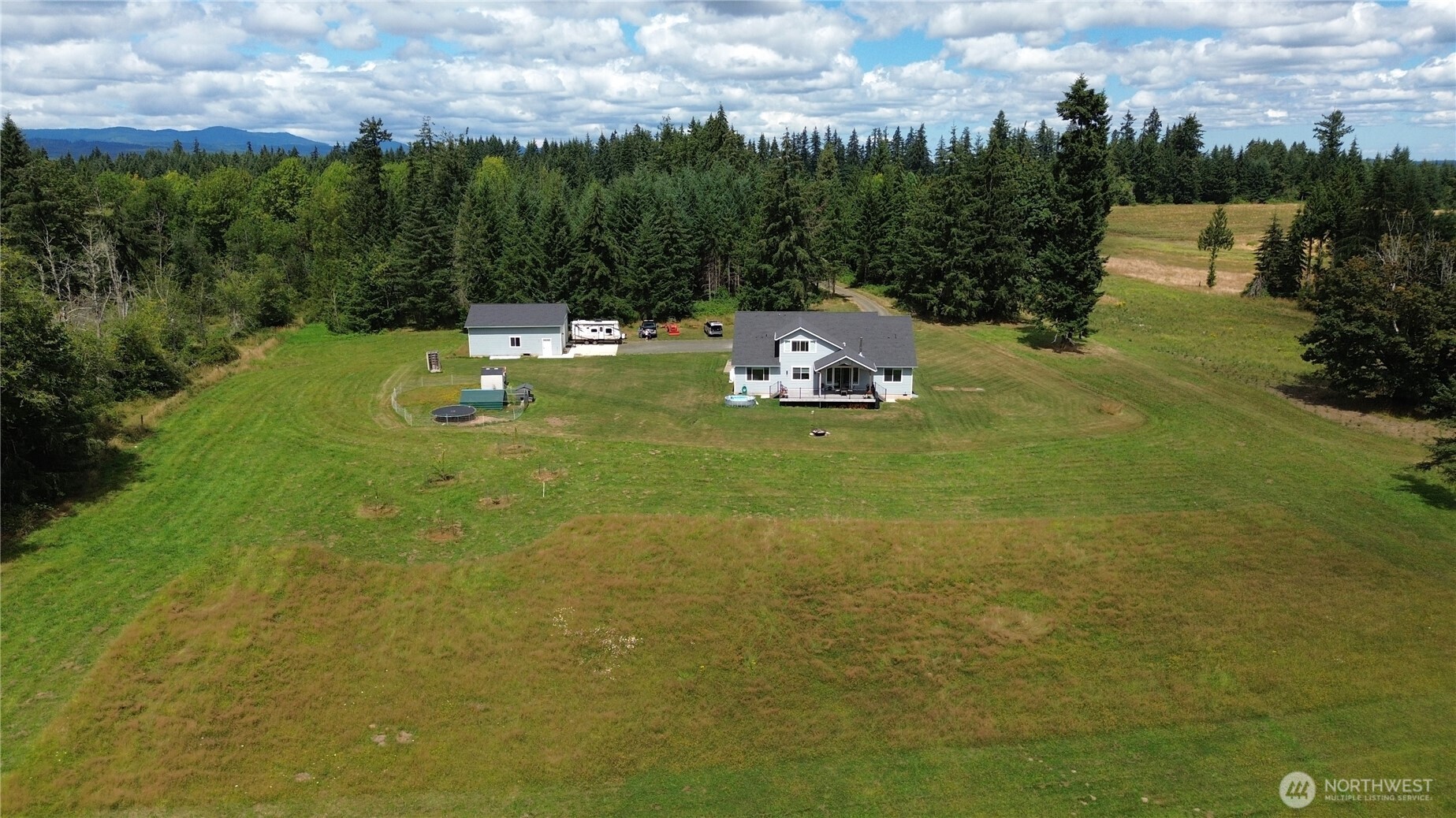 9007 Davis Road Property Photo 38