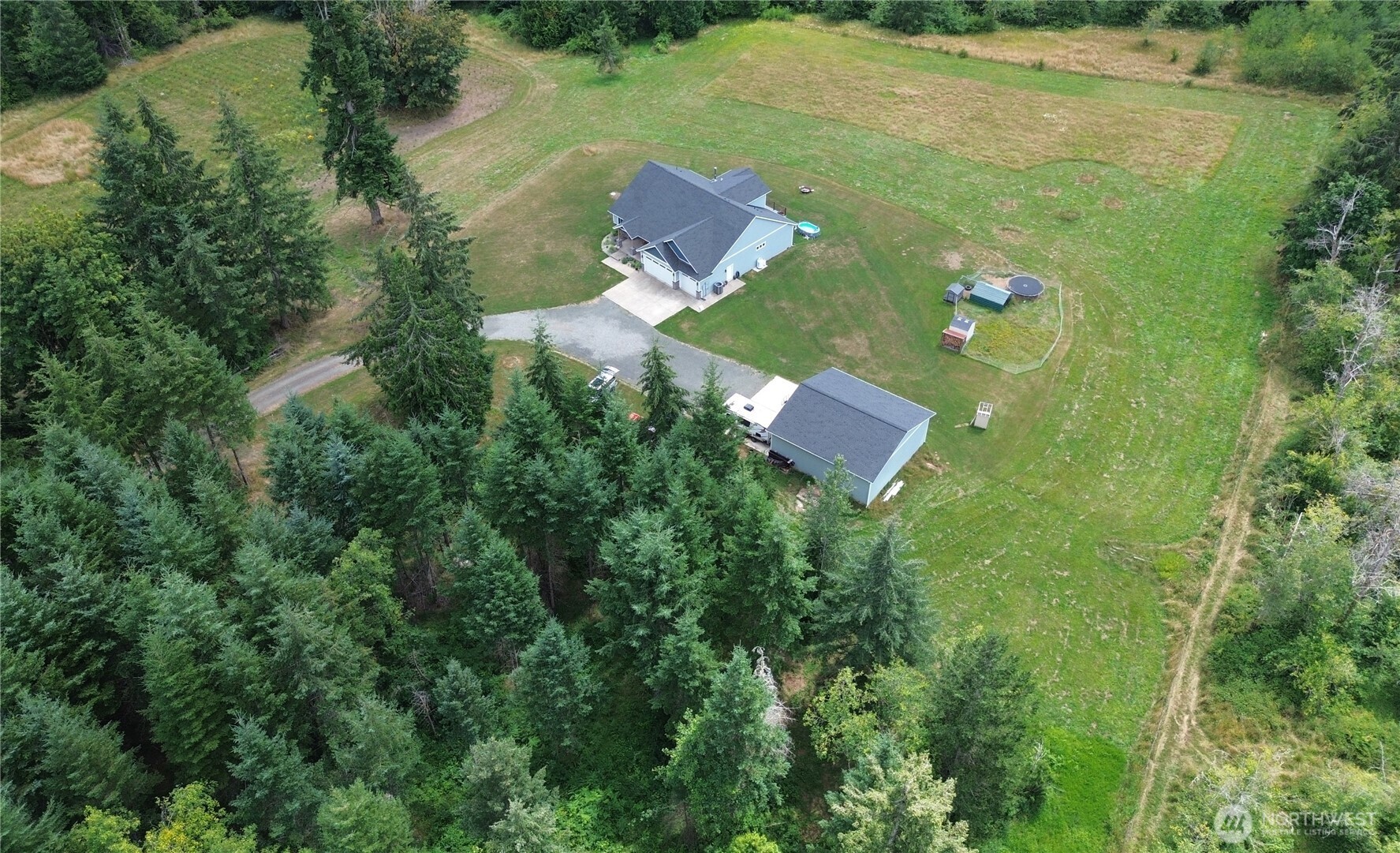 9007 Davis Road Property Photo 40