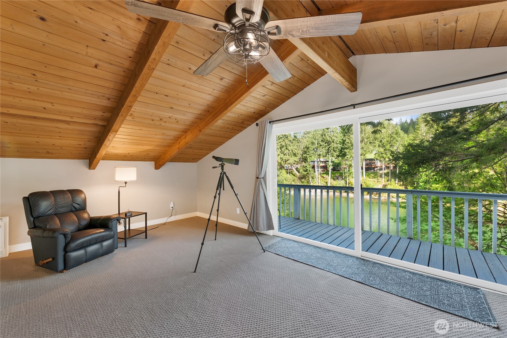 61 E Orchard Beach Drive Property Photo 18