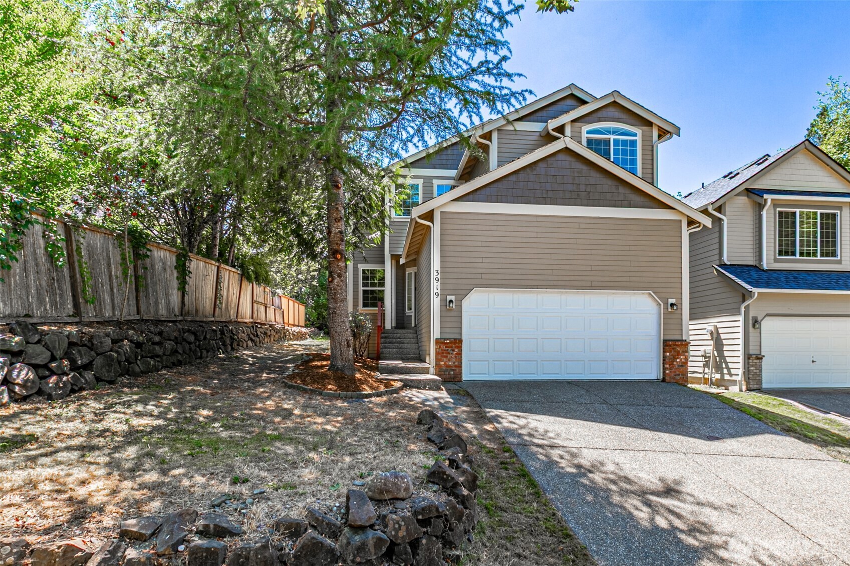 3919 Cooper Crest Drive Property Photo 1
