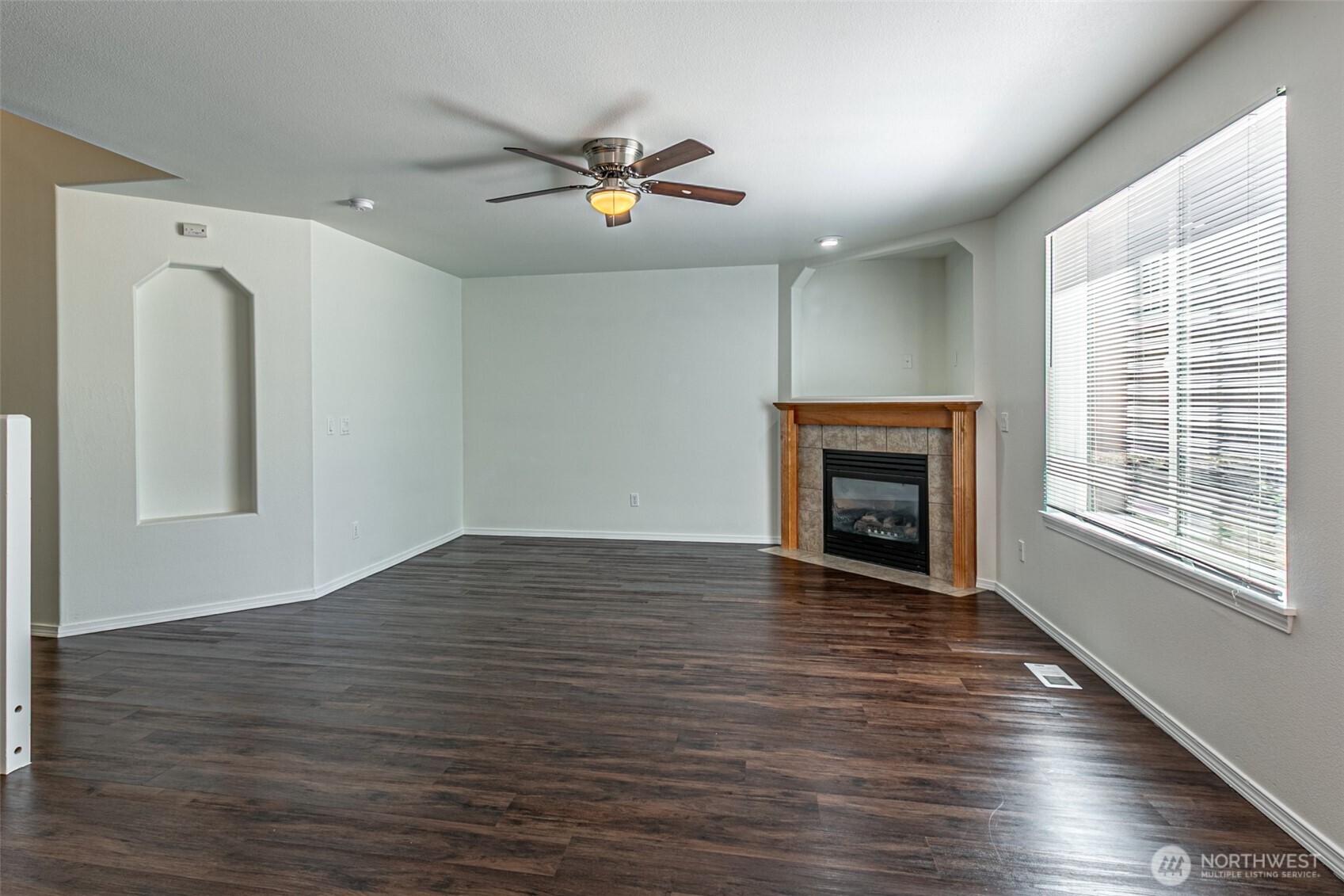 3919 Cooper Crest Drive Property Photo 6