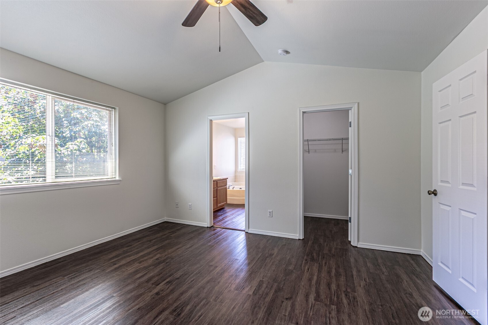 3919 Cooper Crest Drive Property Photo 16