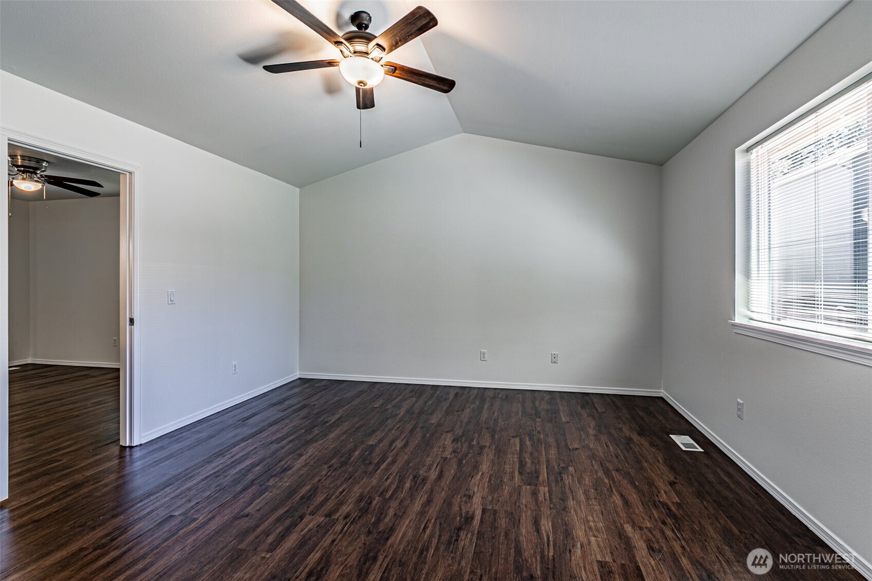 3919 Cooper Crest Drive Property Photo 19