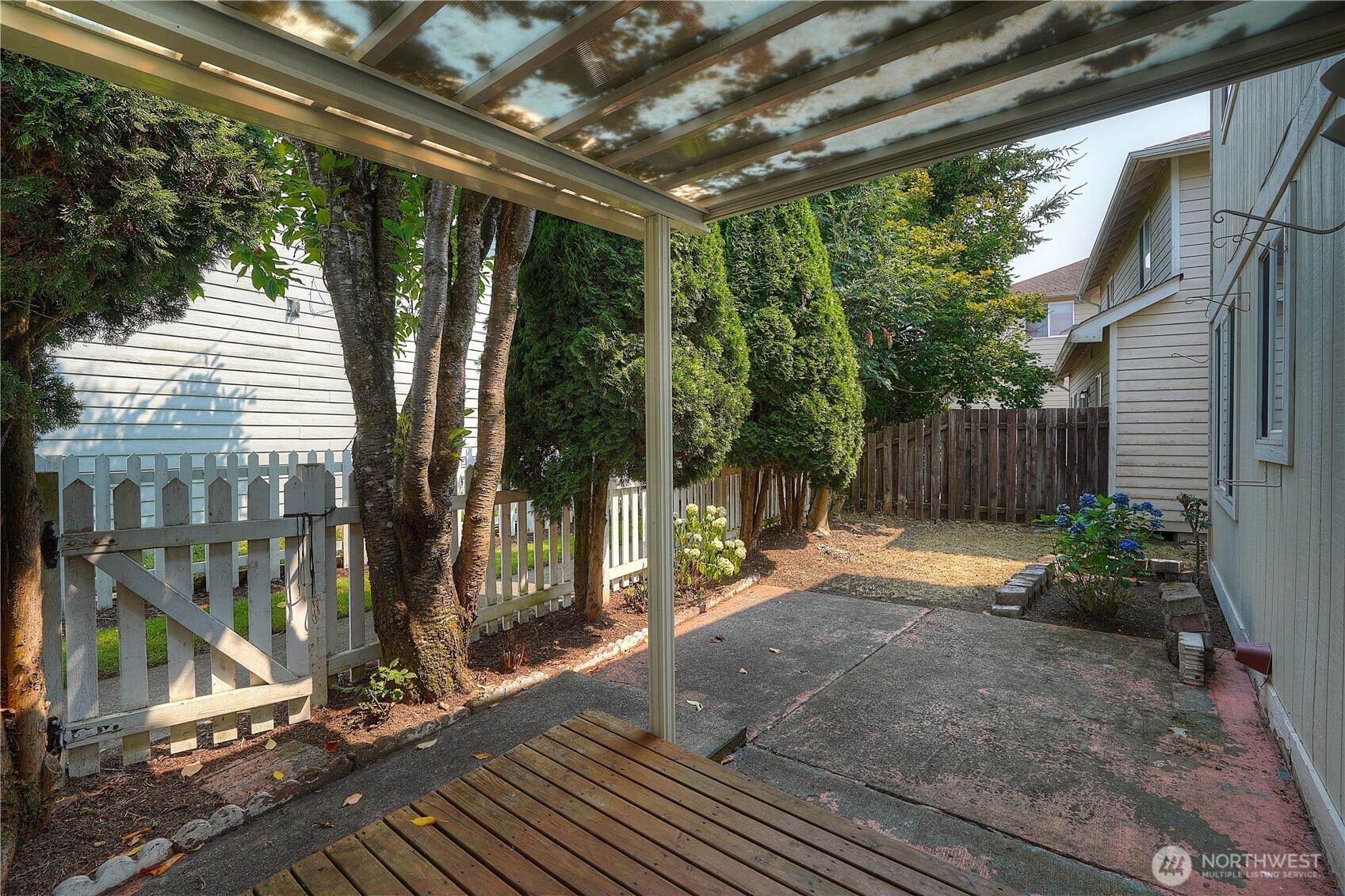 5209 79th Street Property Photo 23