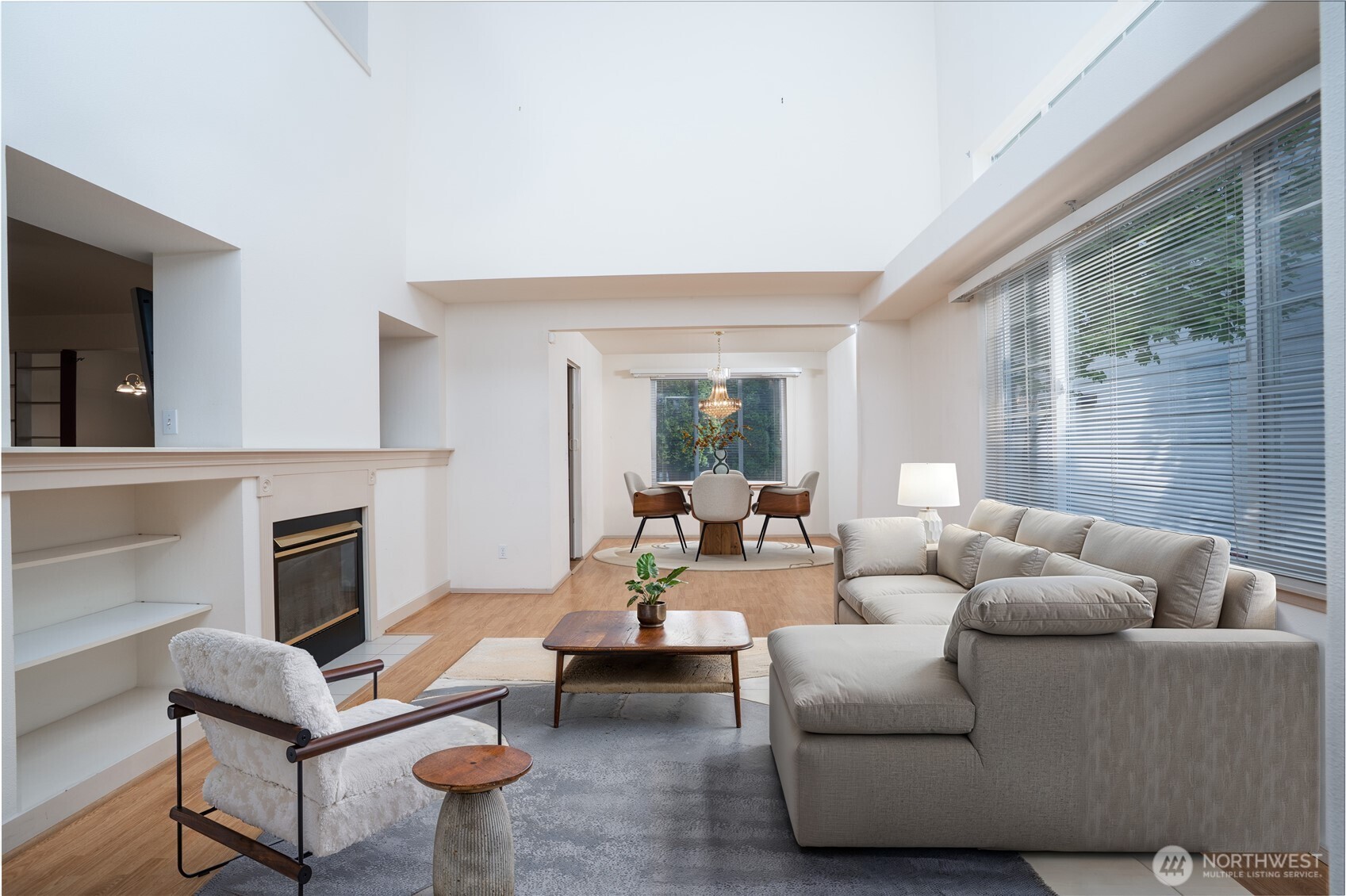 5209 79th Street Property Photo 3