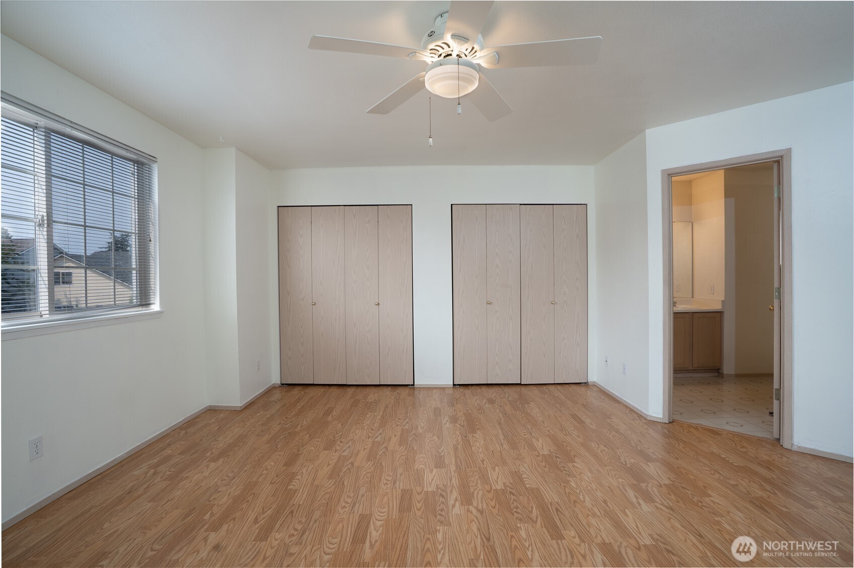 5209 79th Street Property Photo 12