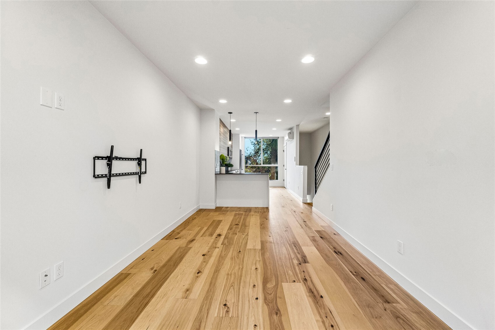 1770 C 14th Avenue Property Photo 8