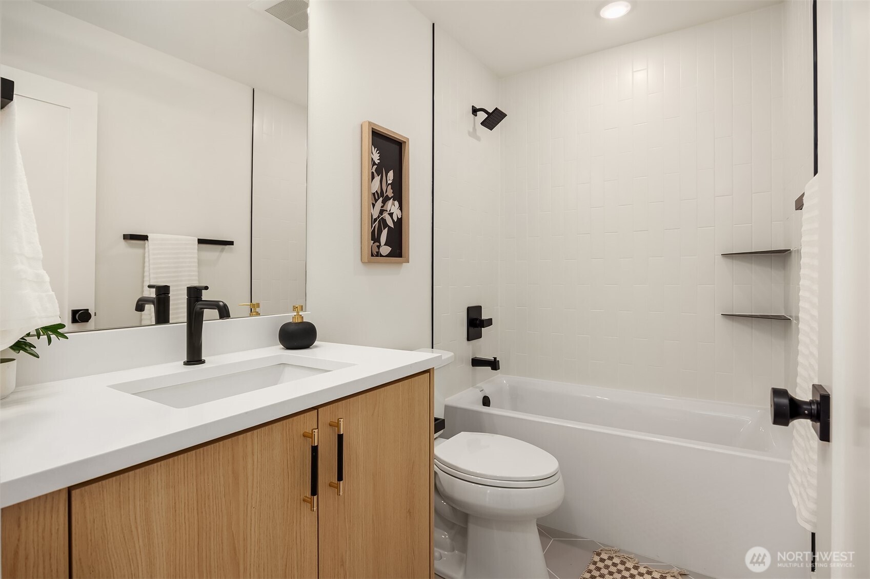 1502 N 100th Street Property Photo 10