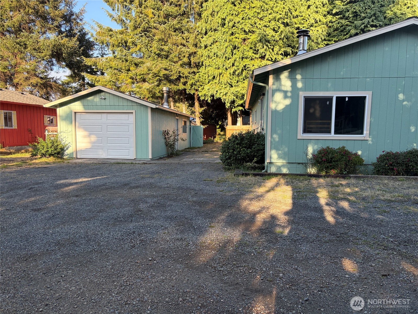 26108 Y Lane Property Photo 2