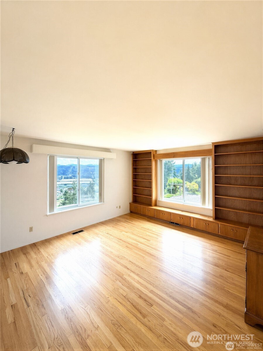 2305 126th Avenue Ct Property Photo 10