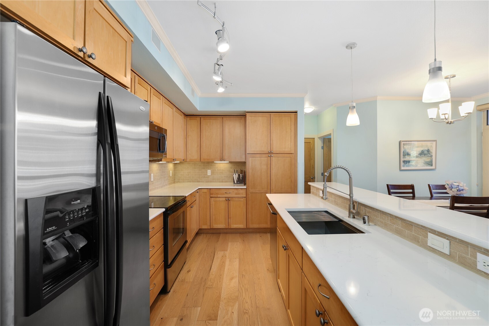 1501 Tacoma Avenue 212 Property Photo 6