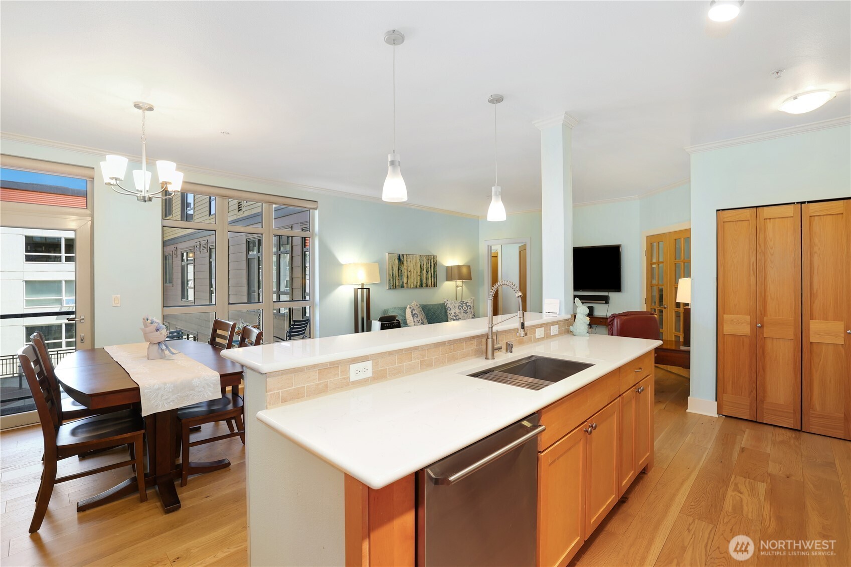 1501 Tacoma Avenue 212 Property Photo 8