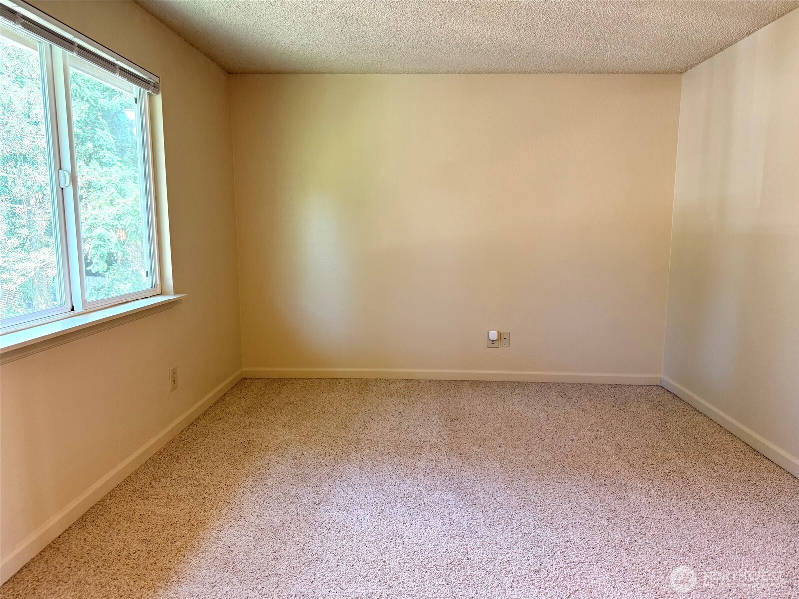 23816 12th Place 405 Property Photo 10