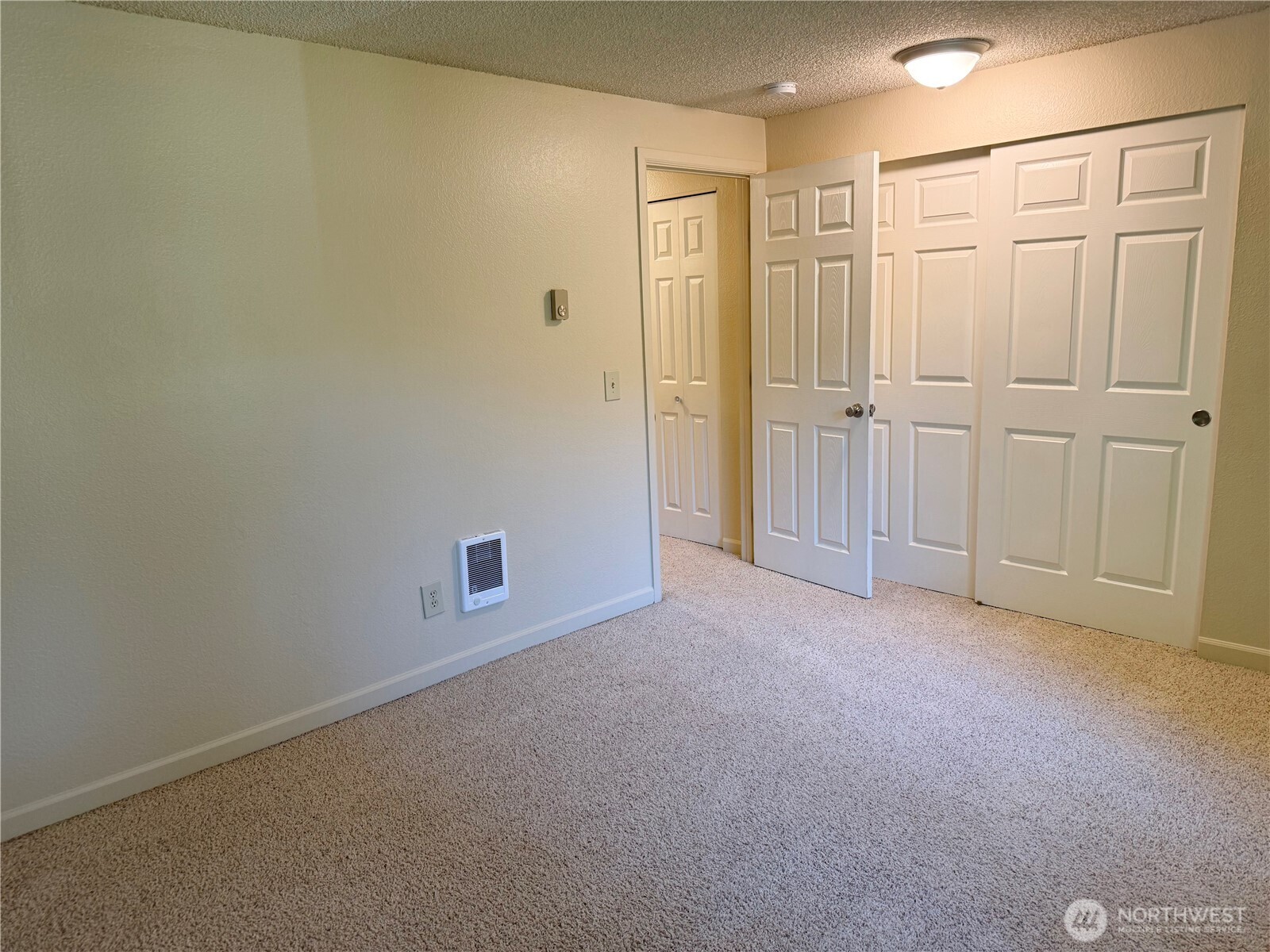 23816 12th Place 405 Property Photo 11