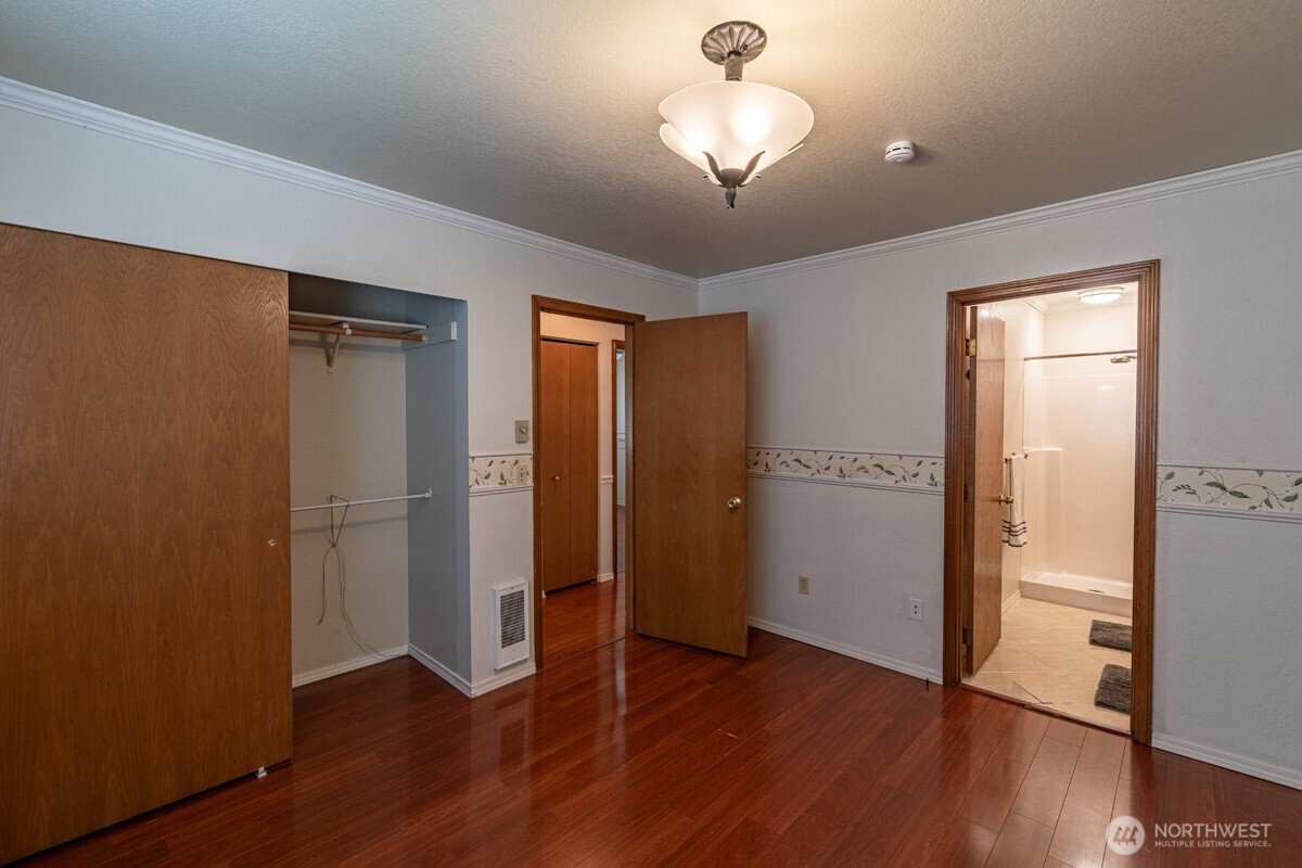 7026 66th Avenue Property Photo 14