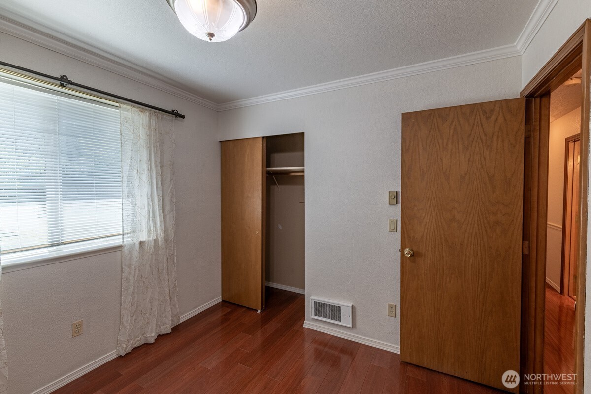 7026 66th Avenue Property Photo 19