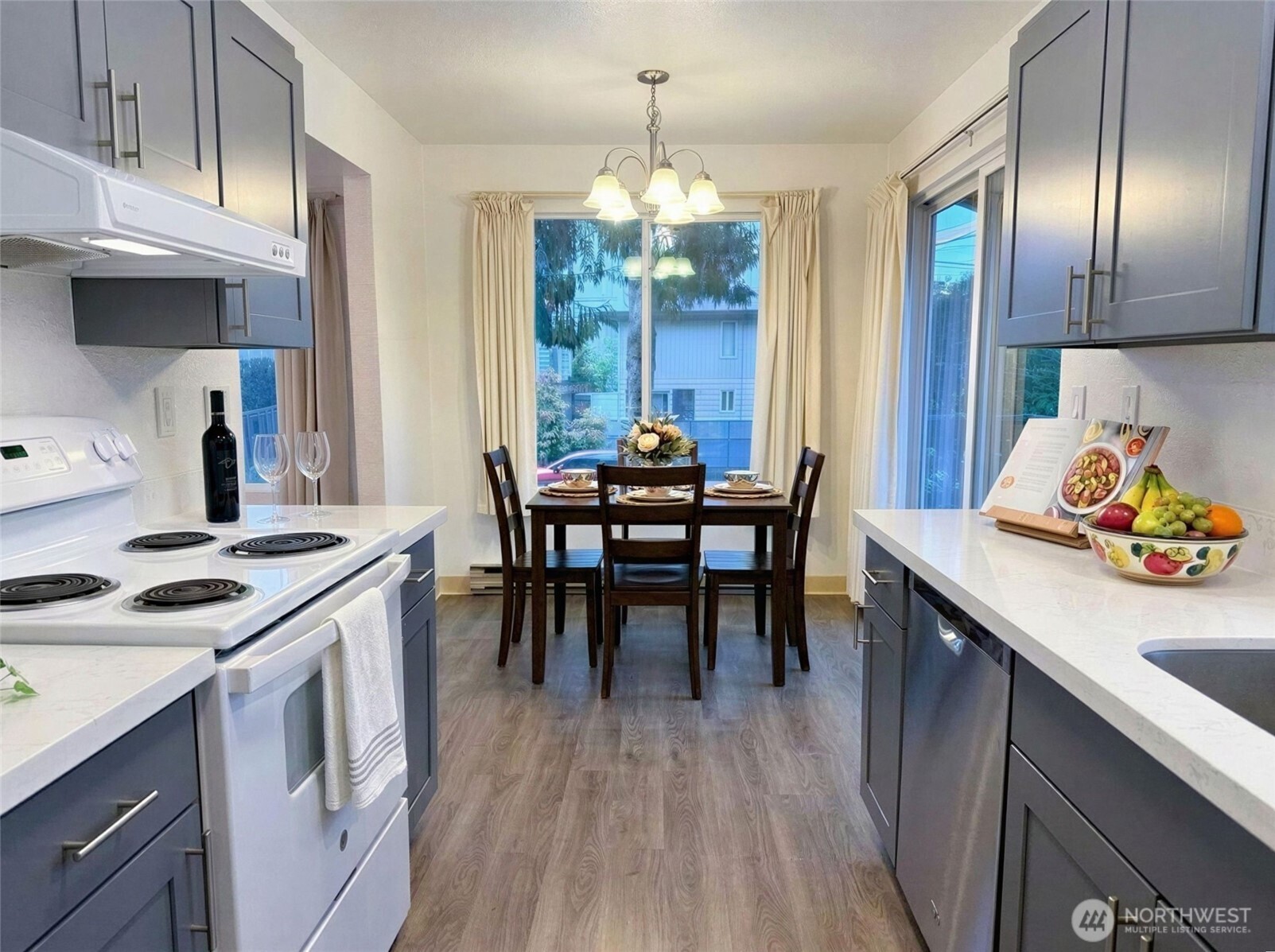 8848 Interlake Avenue Property Photo 14