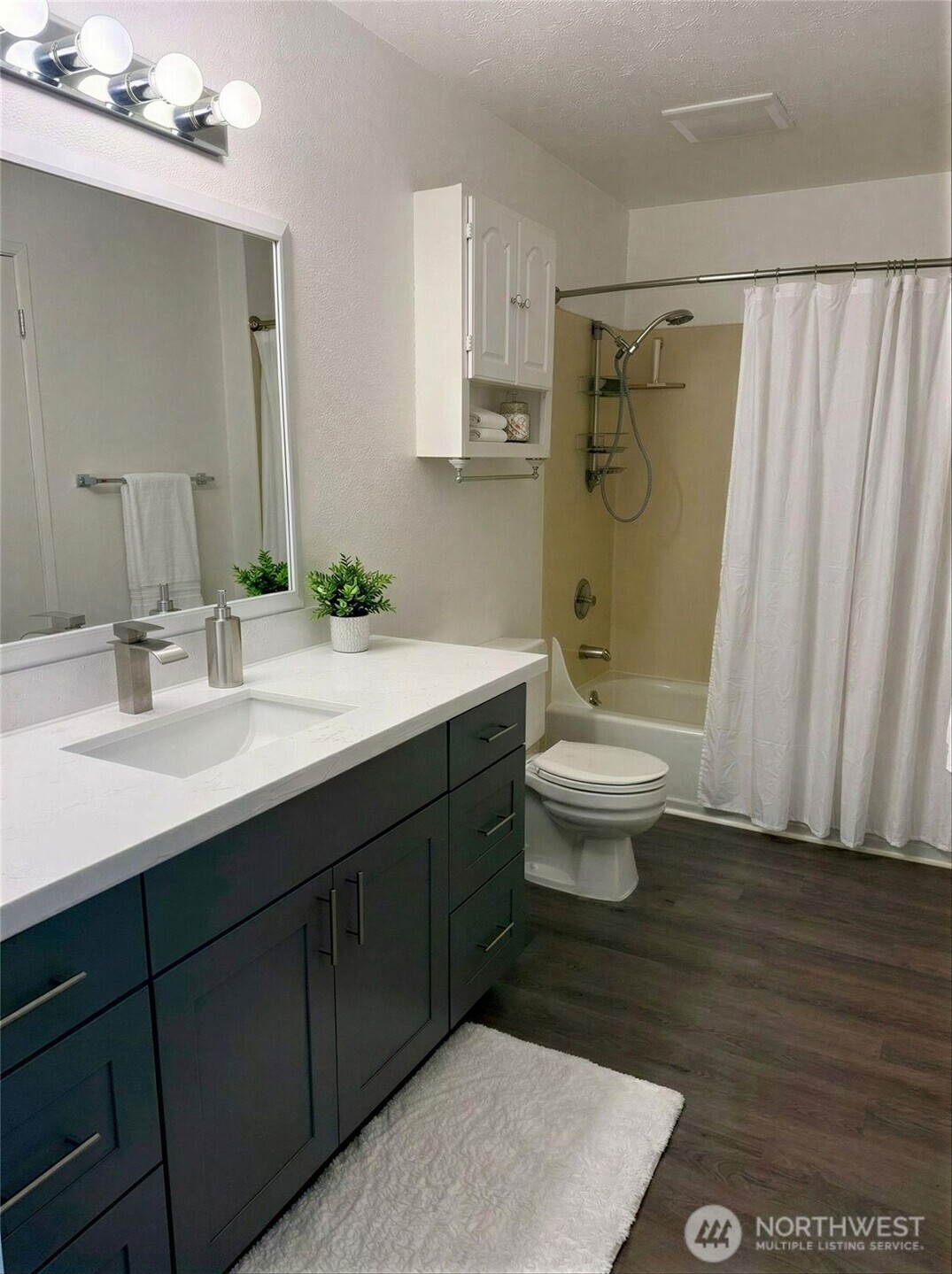 8848 Interlake Avenue Property Photo 18