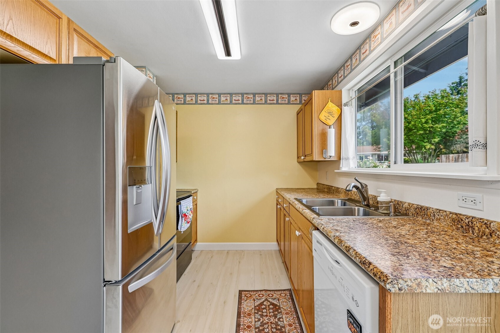 895 Prairie View Avenue Property Photo 16