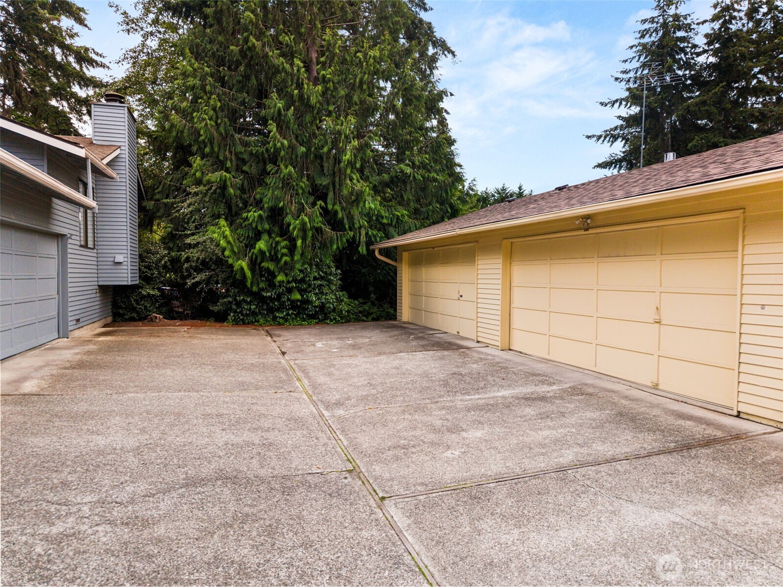 1111 S 249th Place Property Photo 26