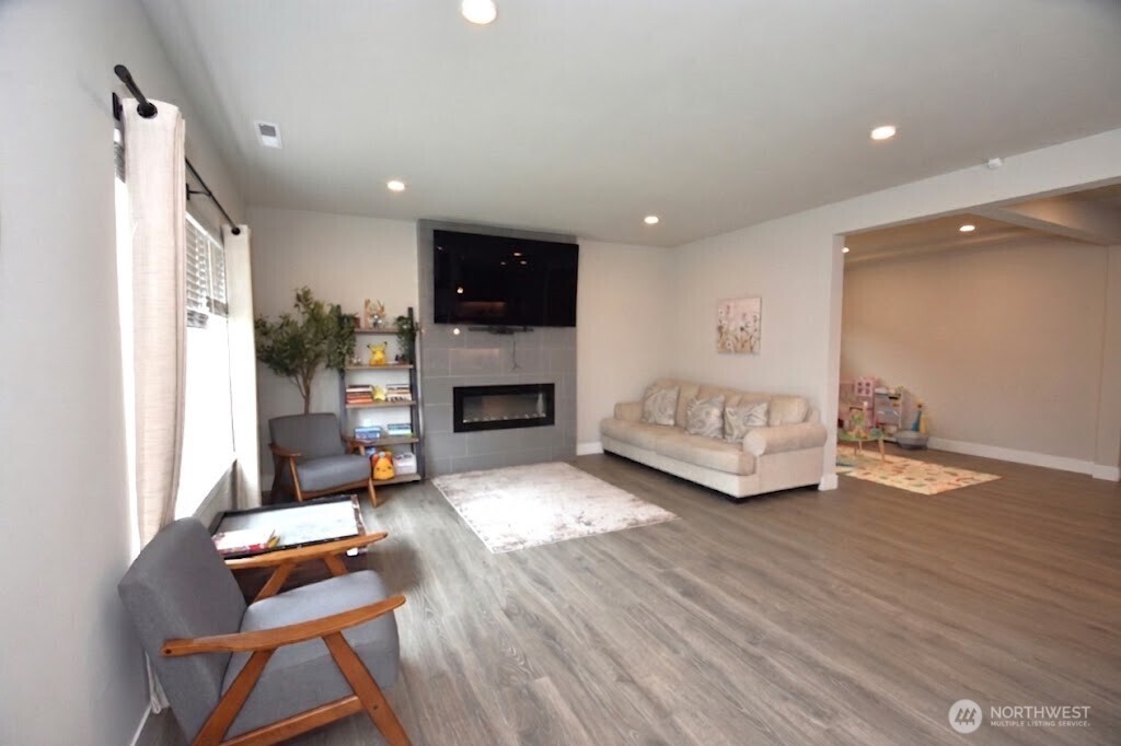 2118 228th Place Ep 36 Property Photo 10