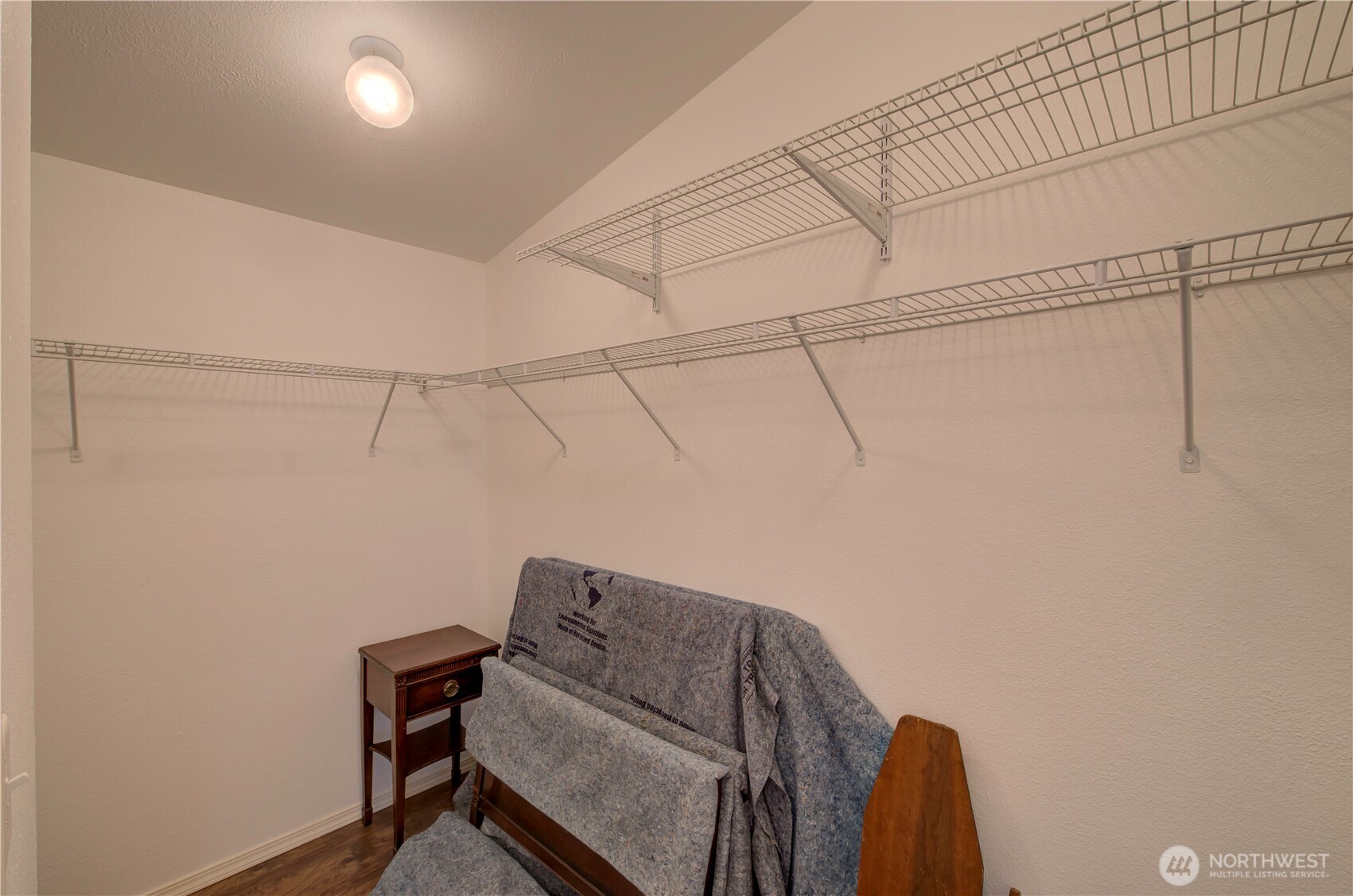 27305 Vernon Avenue Property Photo 14