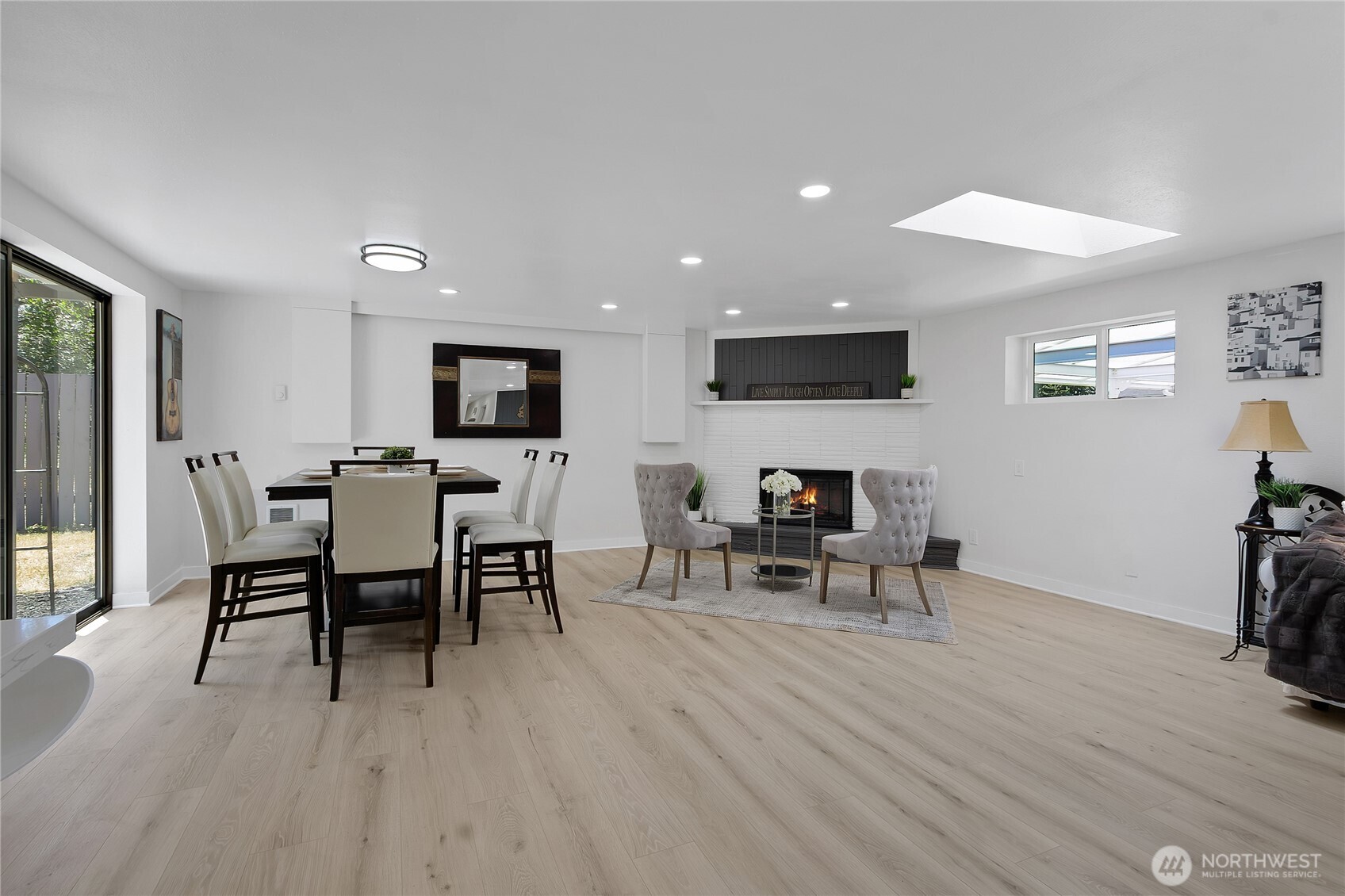 3029 N Baltimore Property Photo 5