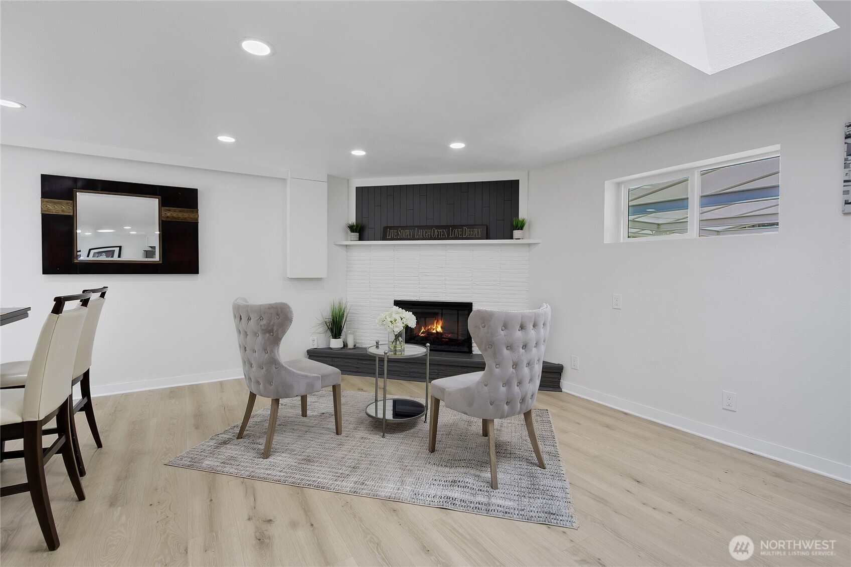 3029 N Baltimore Property Photo 8