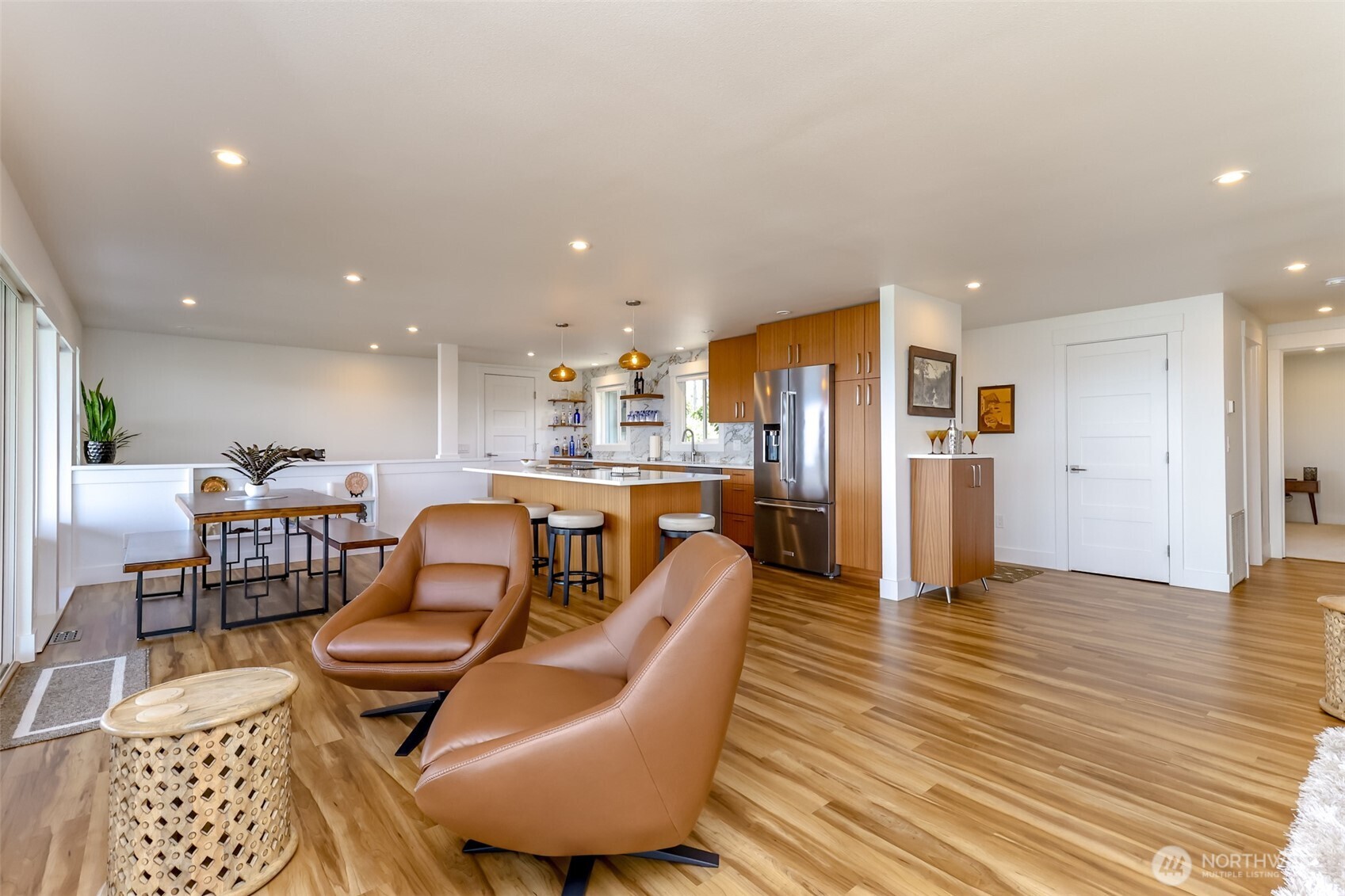 5564 Beverly Avenue Property Photo 15