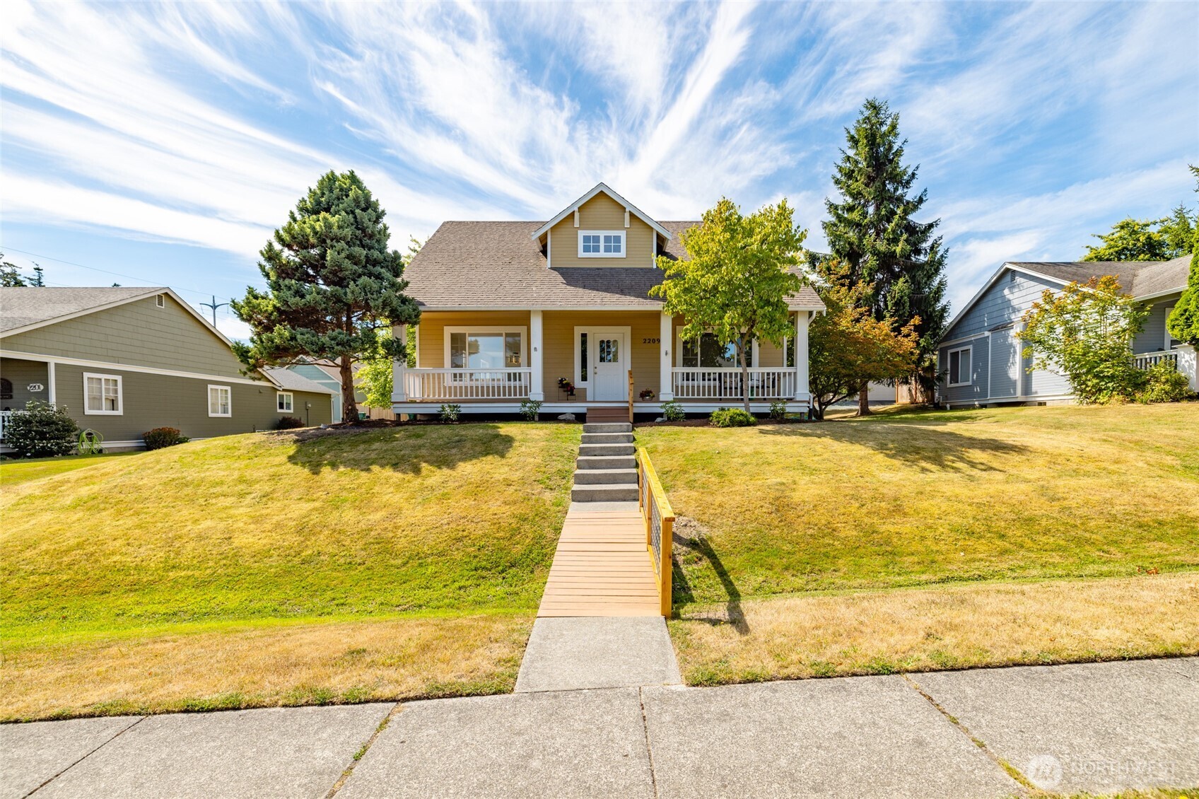 2209 24th Street Property Photo 4