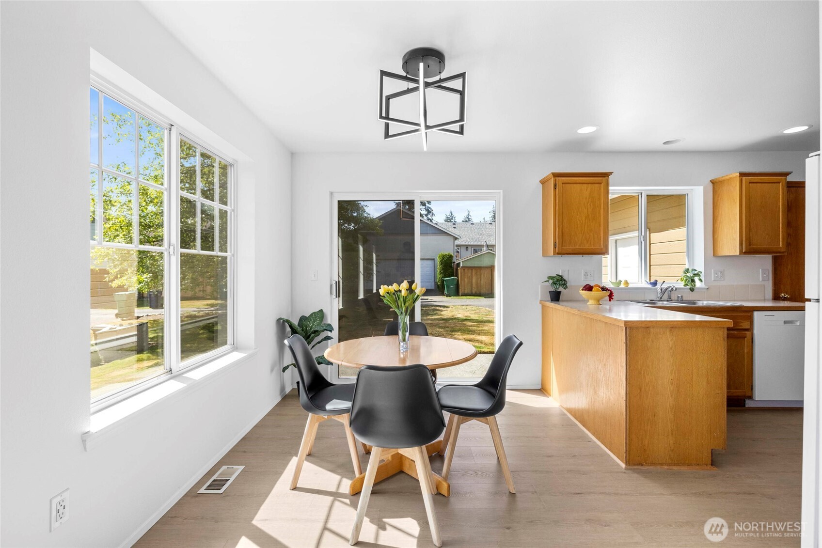 2209 24th Street Property Photo 13