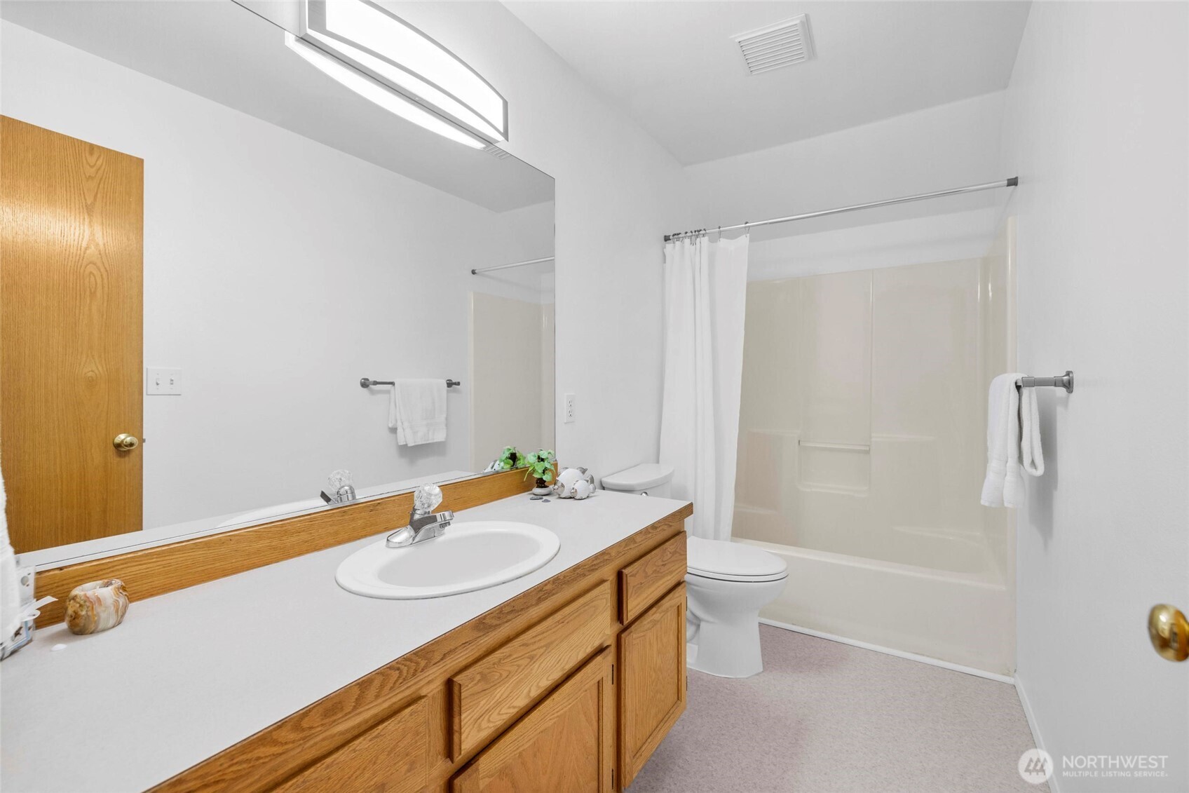 2209 24th Street Property Photo 32